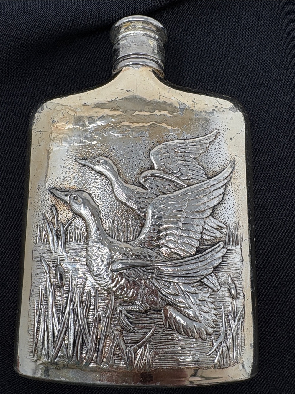 GODINGER Vintage 1985 Silver Plated Country Living Flask Repousse Geese Flight